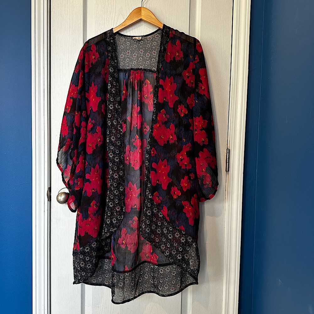 Hollister kimono/layering piece, OS!